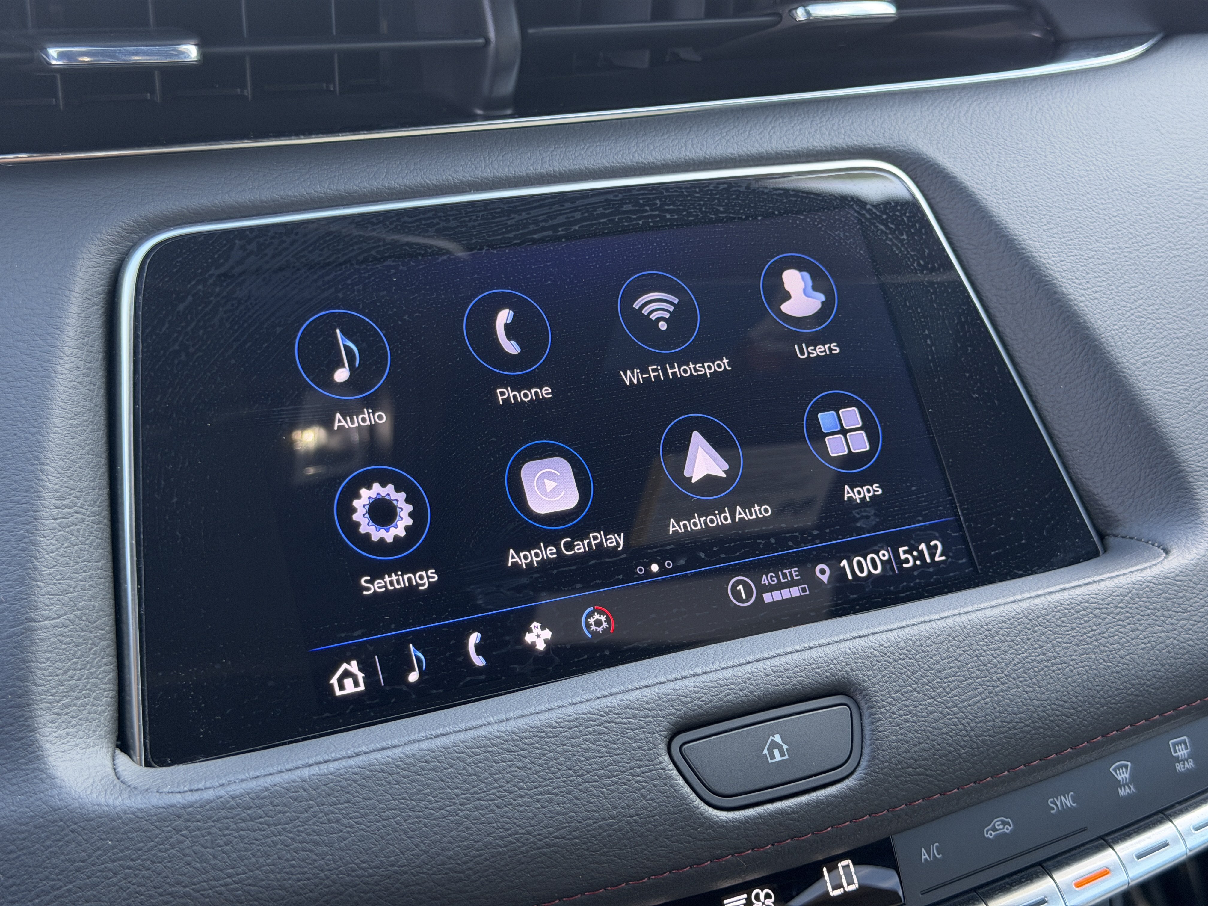Certified 2023 Cadillac XT4 Sport FWD image 25