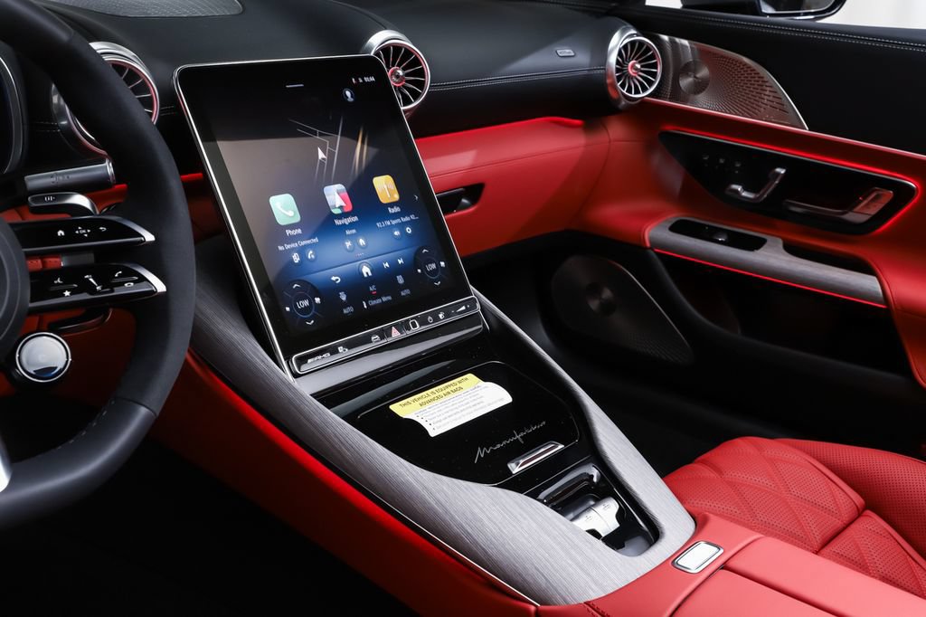New 2026 Mercedes-Benz SL 55 AMG 4MATIC image 16