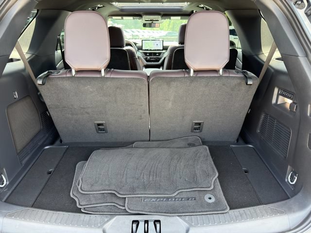 Used 2025 Ford Explorer Platinum w/ Ultimate Package AWD/4WD image 52