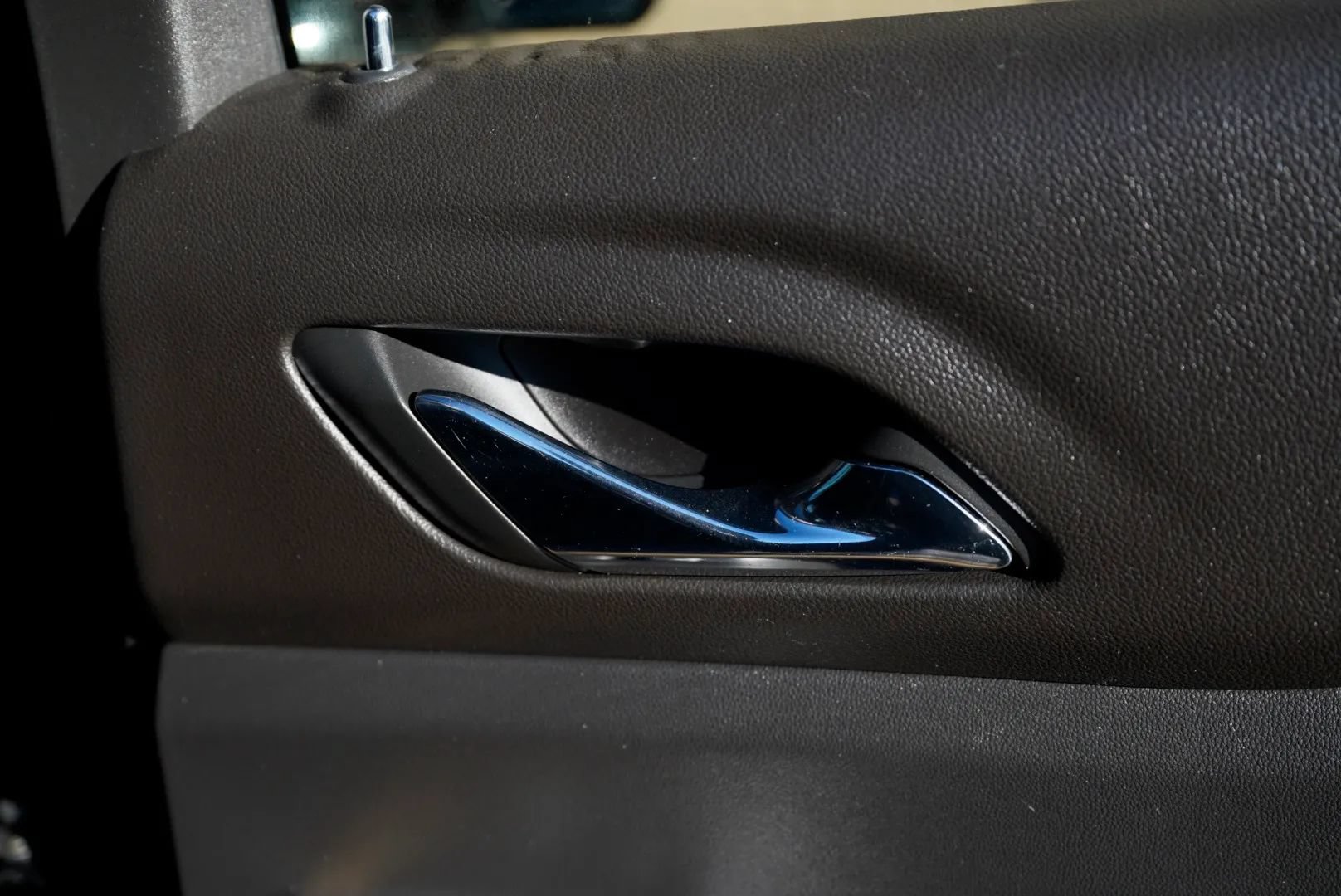 Used 2019 GMC Acadia Denali FWD image 36