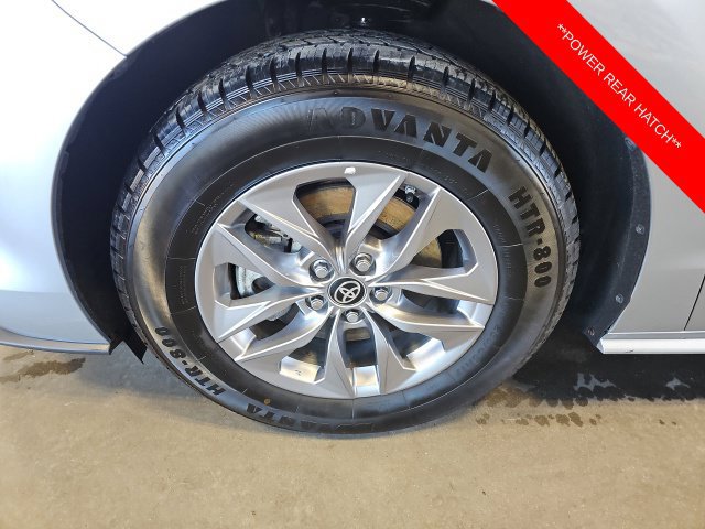 Certified 2023 Toyota Sienna XLE w/ XLE Plus Package AWD/4WD image 11