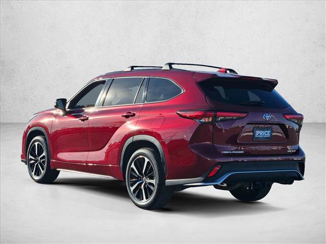 Used 2021 Toyota Highlander XSE image 8
