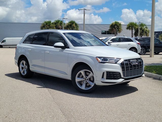 Used 2023 Audi Q7 2.0T Premium Plus w/ Convenience Package AWD/4WD image 33