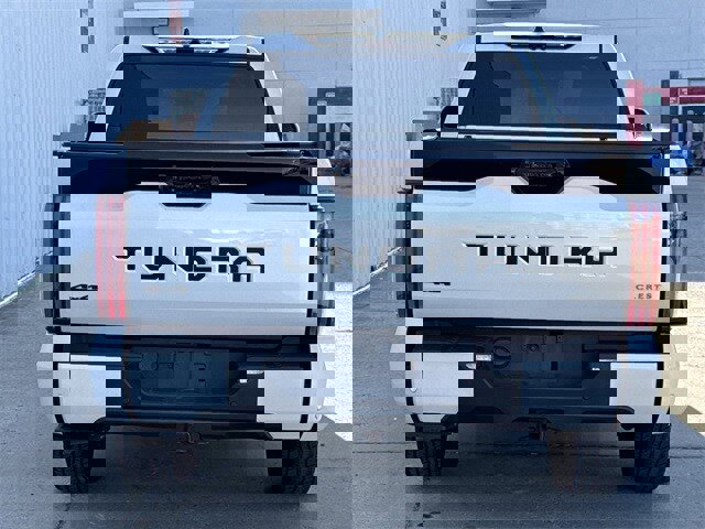 Used 2022 Toyota Tundra Platinum image 5