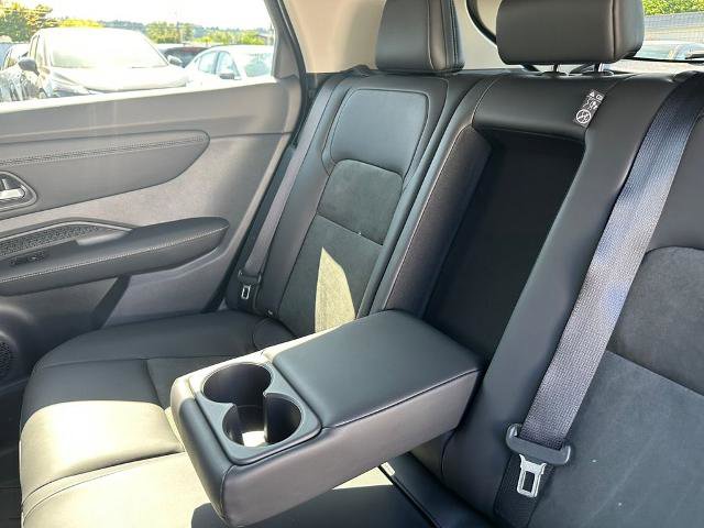 Certified 2025 Nissan Ariya AWD image 27