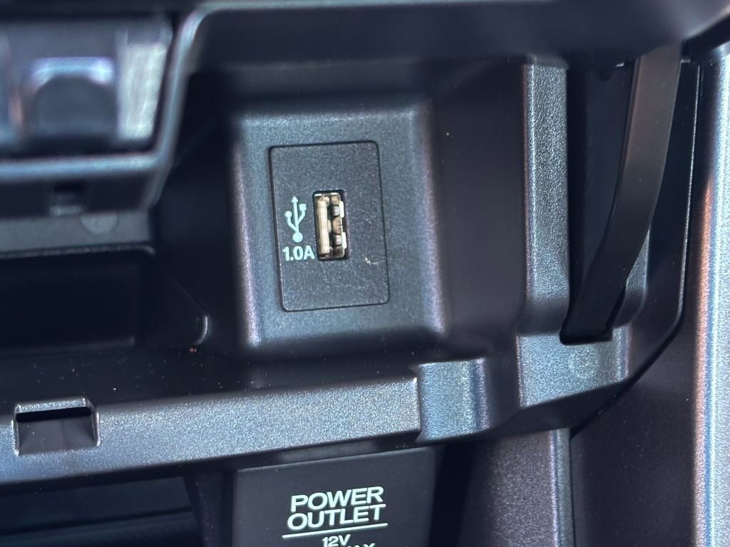 Used 2017 Honda Accord Sport image 32