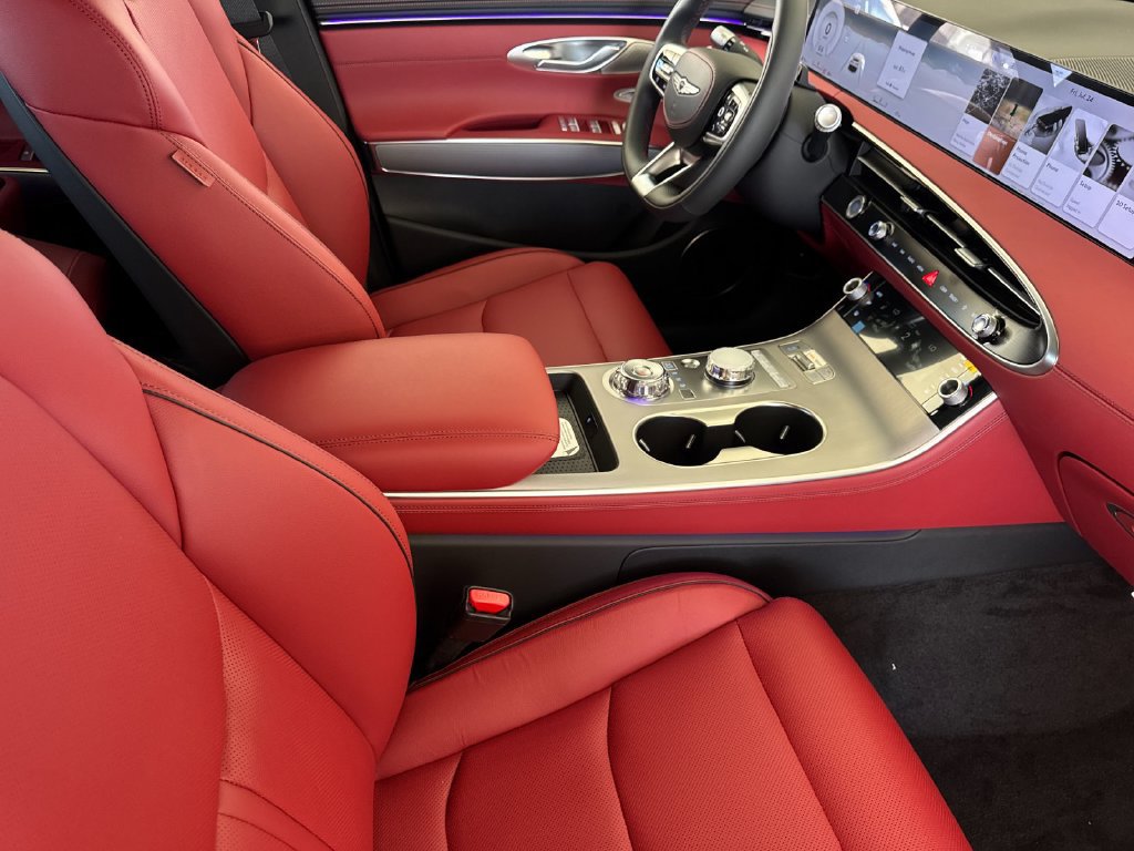 New 2026 Genesis GV70 3.5T Sport Advanced AWD/4WD image 16