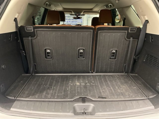 Used 2024 Nissan Pathfinder Platinum image 8