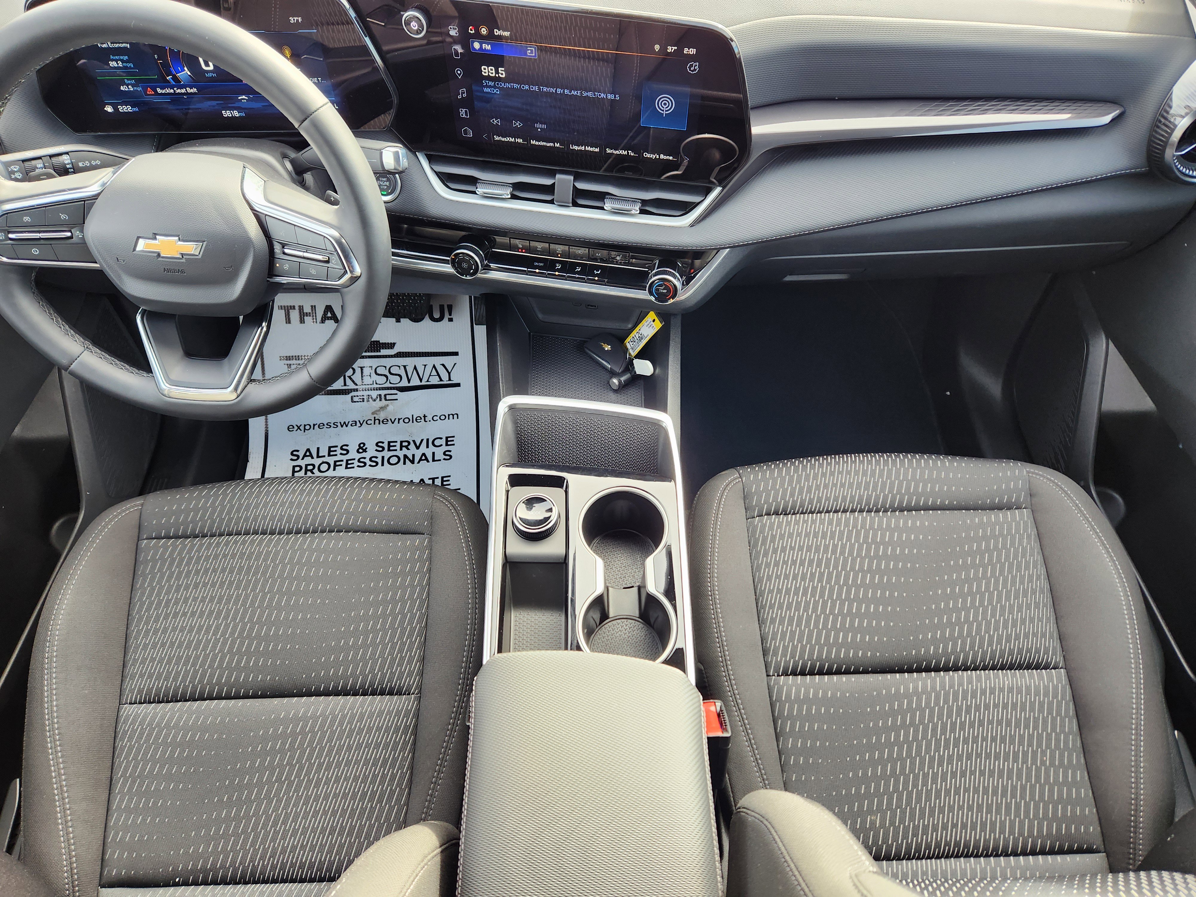 New 2026 Chevrolet Equinox LT image 10