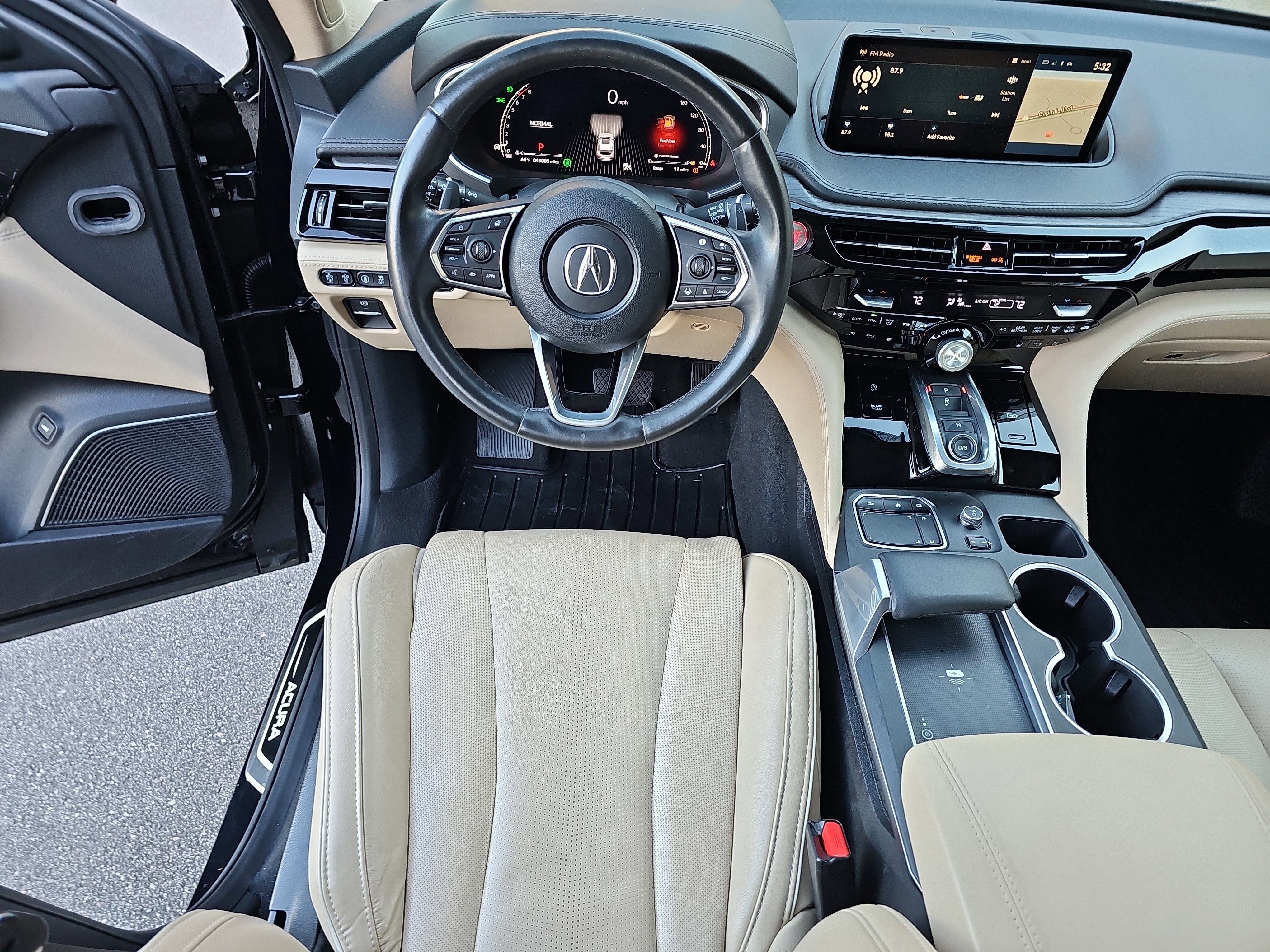 Used 2023 Acura MDX SH-AWD w/ Advance Package image 17