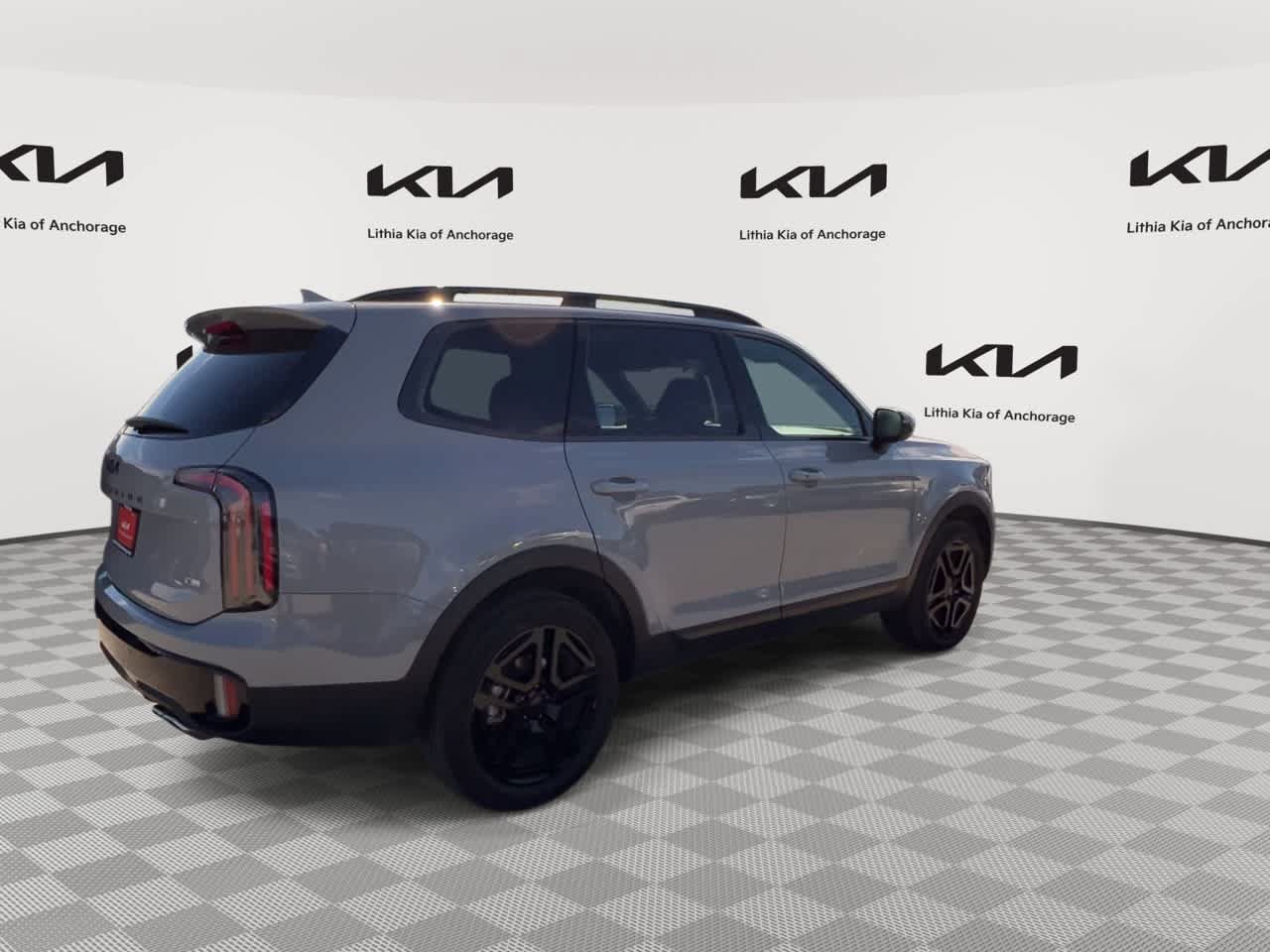 Used 2025 Kia Telluride EX X-Line AWD/4WD image 9