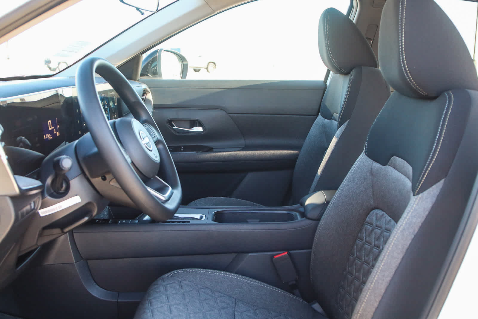 New 2026 Nissan Kicks SV FWD image 20