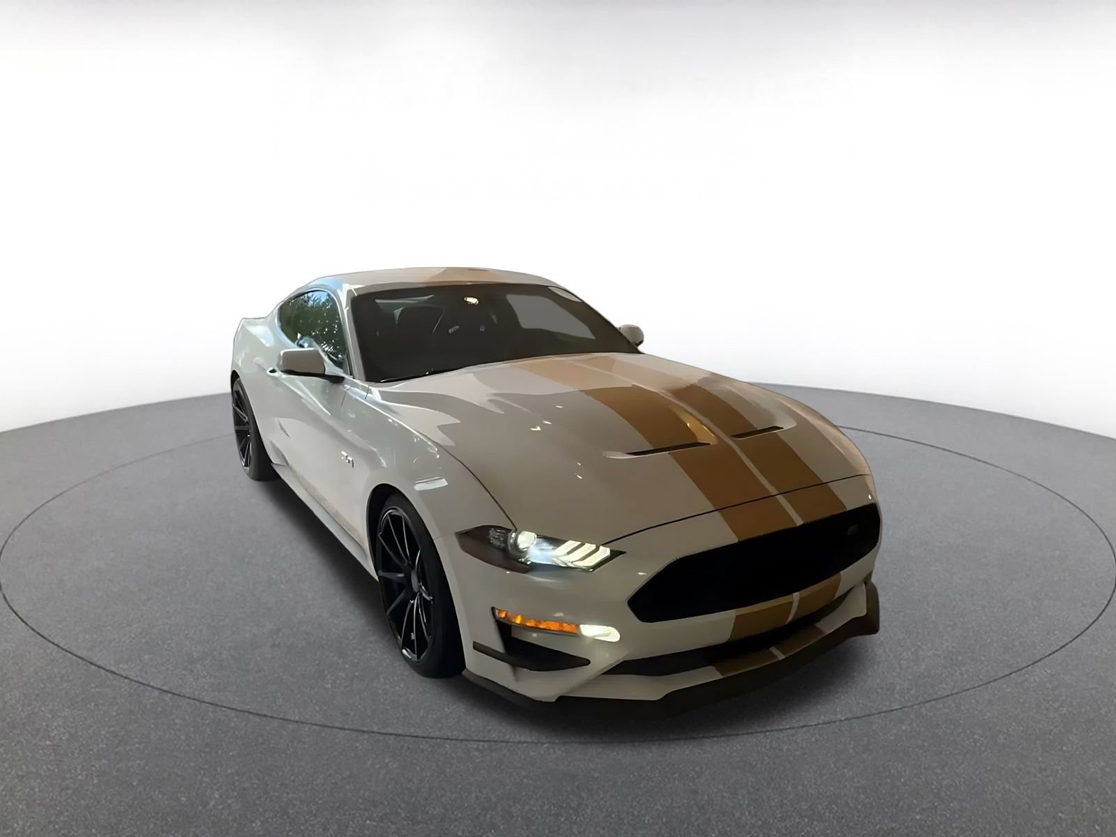 Used 2022 Ford Mustang GT Premium w/ GT Performance Package RWD image 3