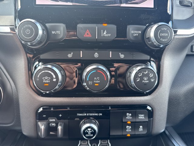 New 2026 RAM 1500 Big Horn w/ Night Edition AWD/4WD image 26