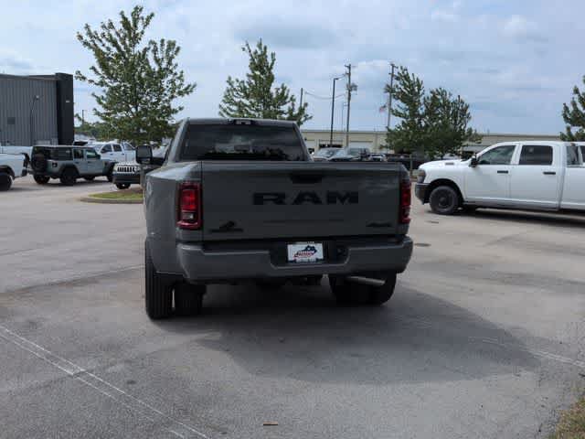New 2026 RAM 3500 Big Horn AWD/4WD image 7