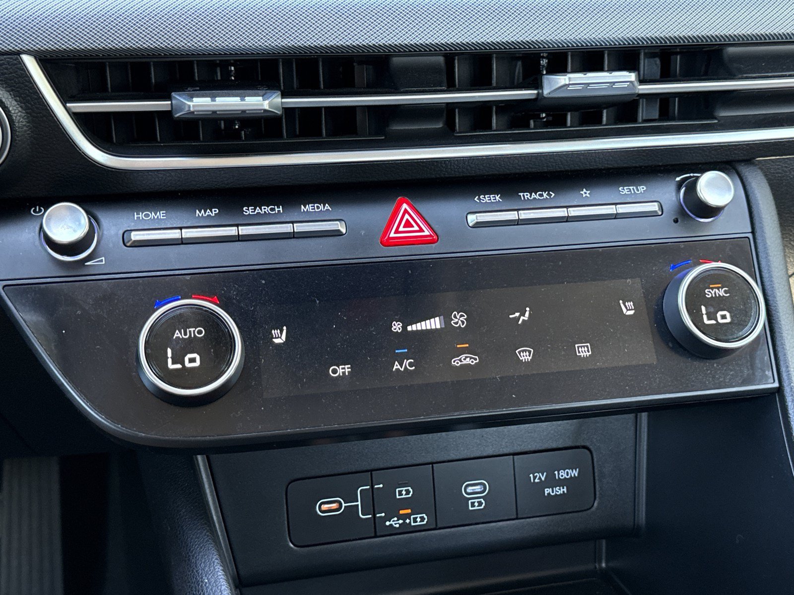 Certified 2025 Hyundai Sonata SEL FWD image 25