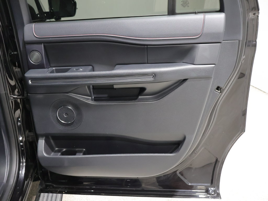 Used 2024 Ford Expedition Max Limited AWD/4WD image 22