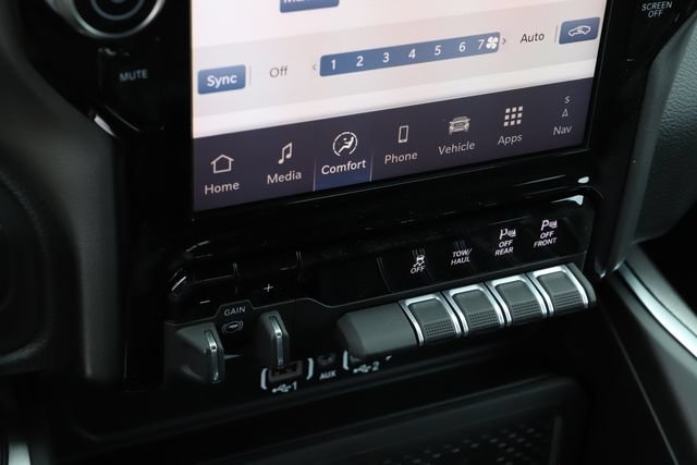 New 2026 RAM 2500 Big Horn AWD/4WD image 29