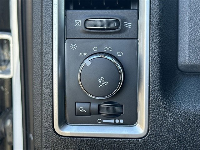 Used 2015 RAM 1500 Big Horn image 16