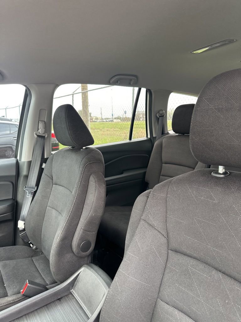 Used 2021 Honda Pilot EX image 13
