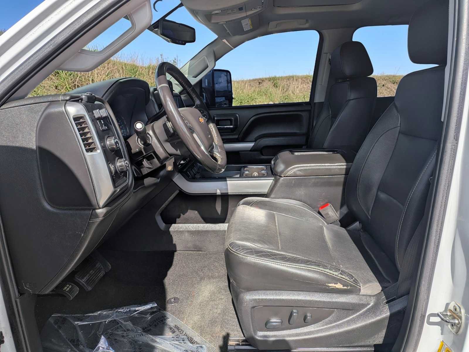 Used 2018 Chevrolet Silverado 3500 LTZ AWD/4WD image 14