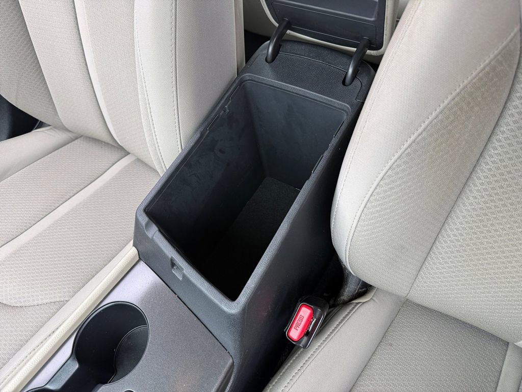 Used 2016 Kia Optima LX image 28