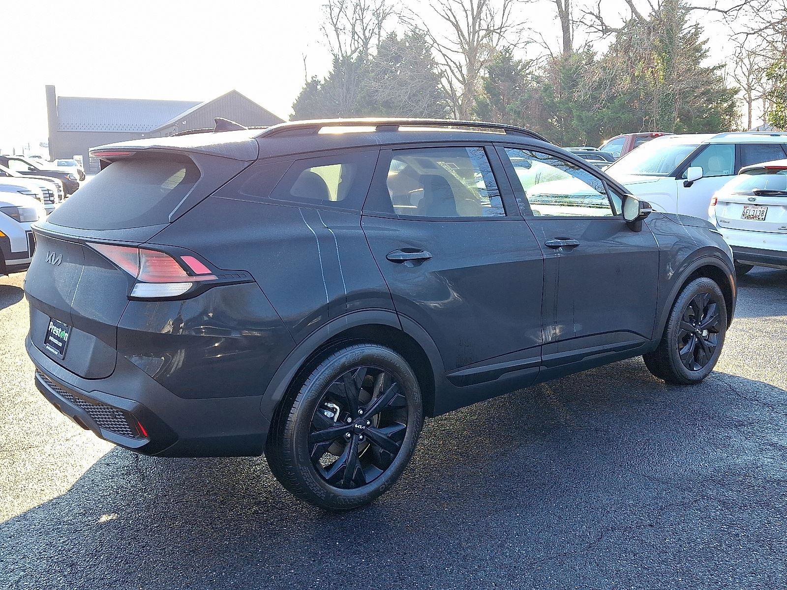 Used 2023 Kia Sportage X-Line w/ X-Line Premium Package image 4