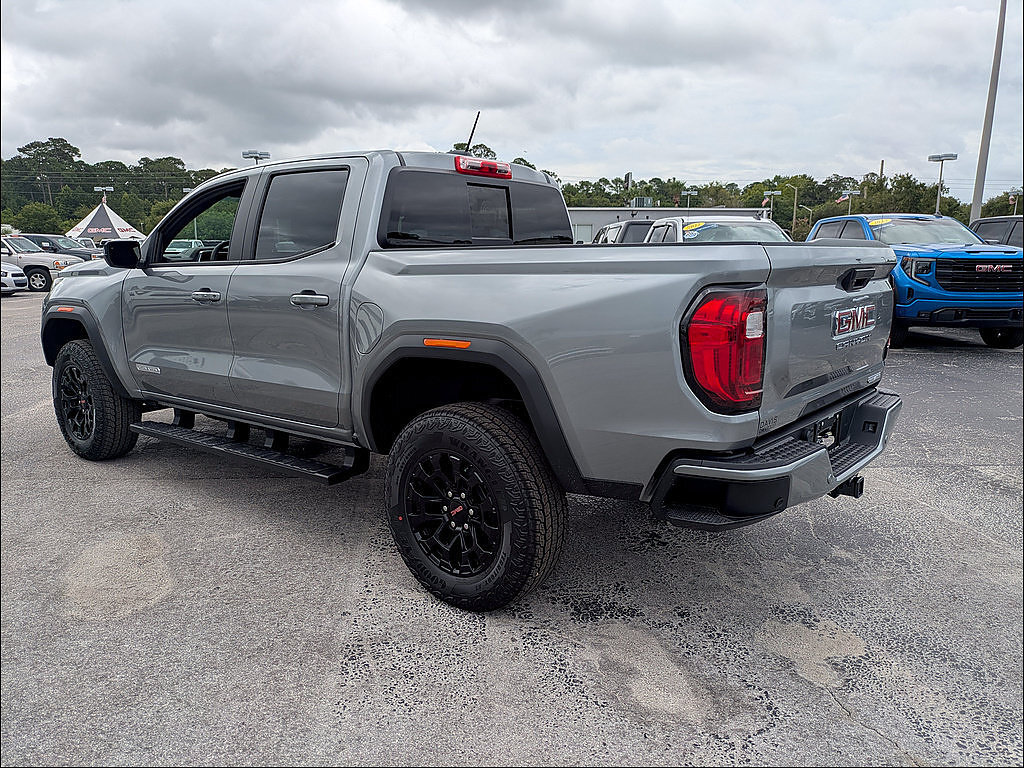 New 2026 GMC Canyon Elevation w/ Convenience Package RWD image 7
