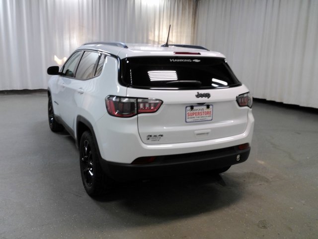 Used 2025 Jeep Compass Latitude w/ Altitude Special Edition image 6