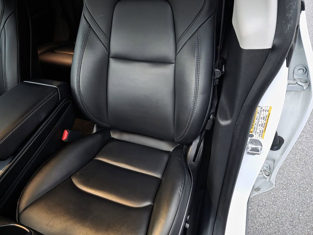 Used 2021 Tesla Model Y Long Range image 11