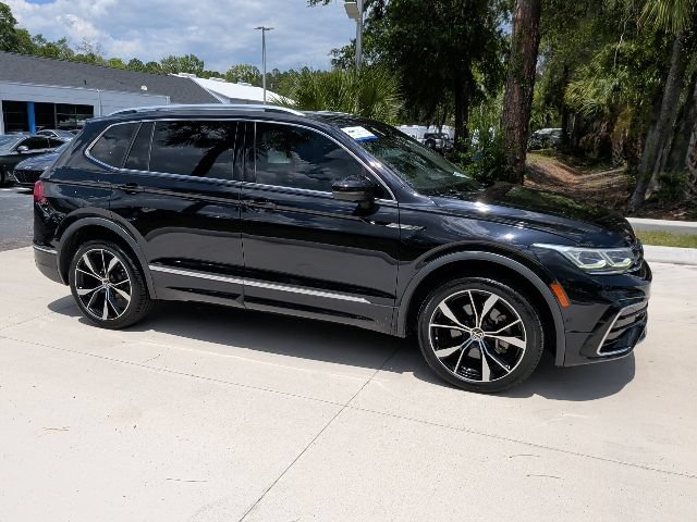 Used 2022 Volkswagen Tiguan SEL R-Line AWD/4WD image 3