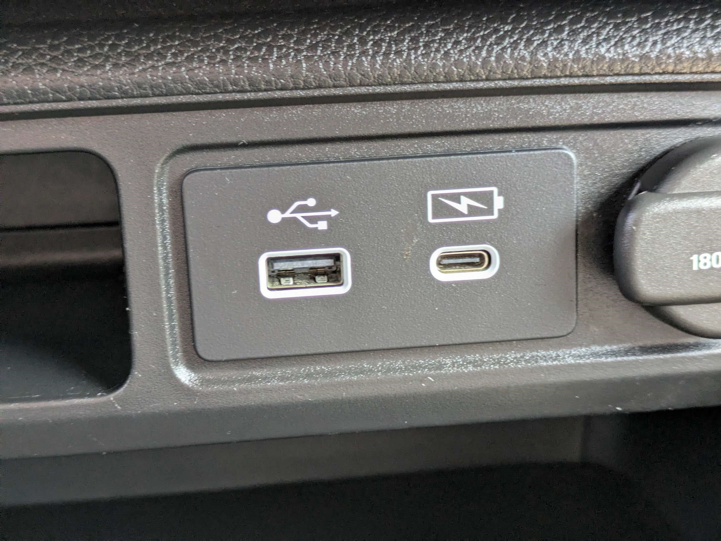 Used 2023 Honda Pilot LX image 20