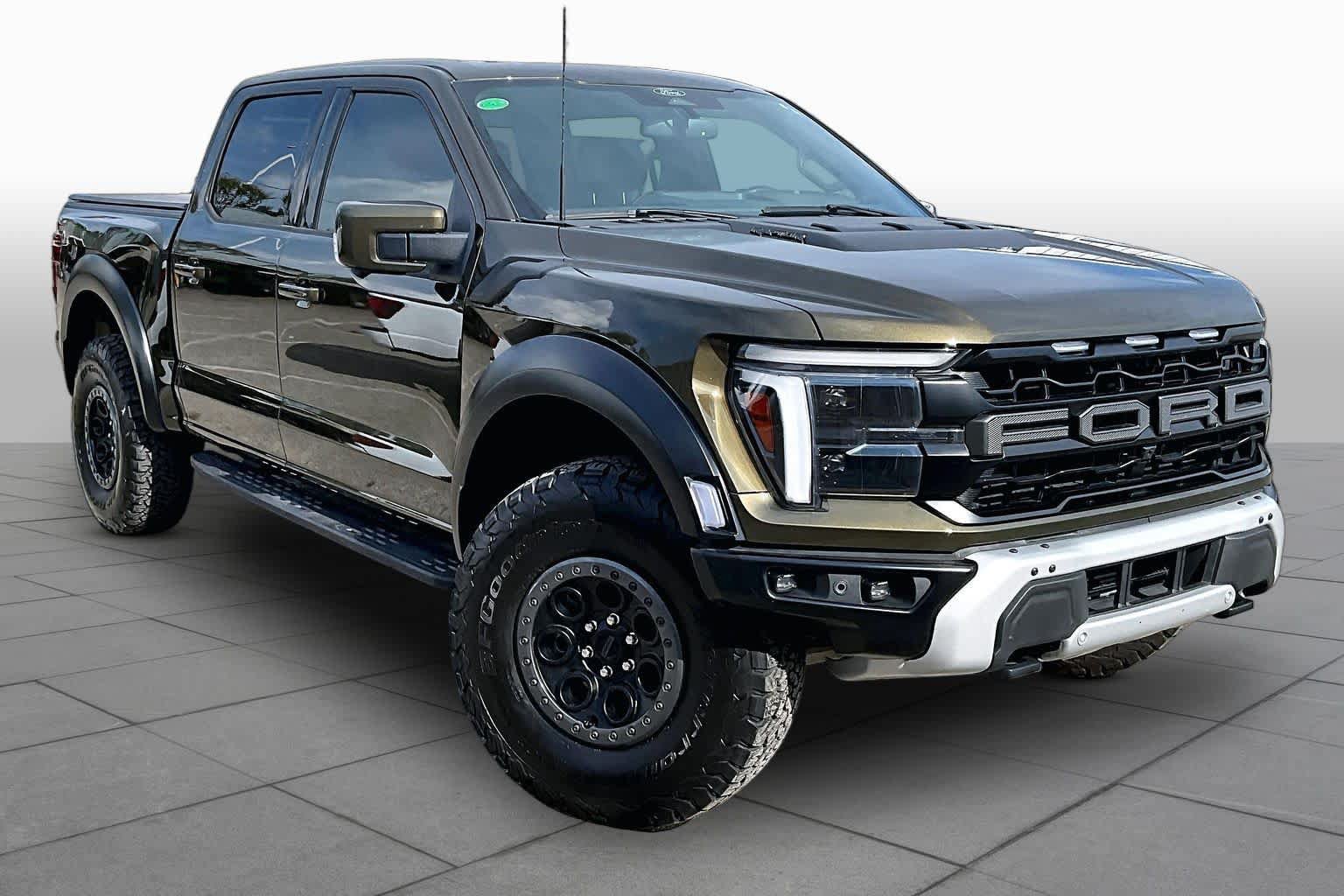 Used 2025 Ford F150 Raptor AWD/4WD image 3