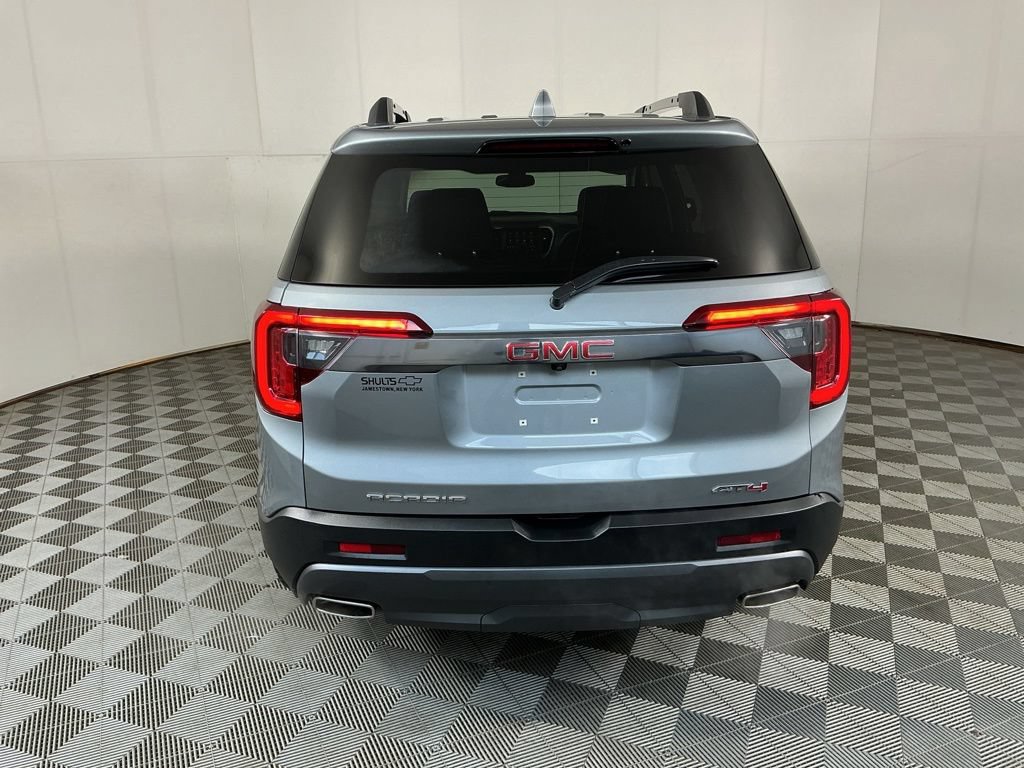 Used 2023 GMC Acadia AT4 w/ Technology Package AWD/4WD image 11