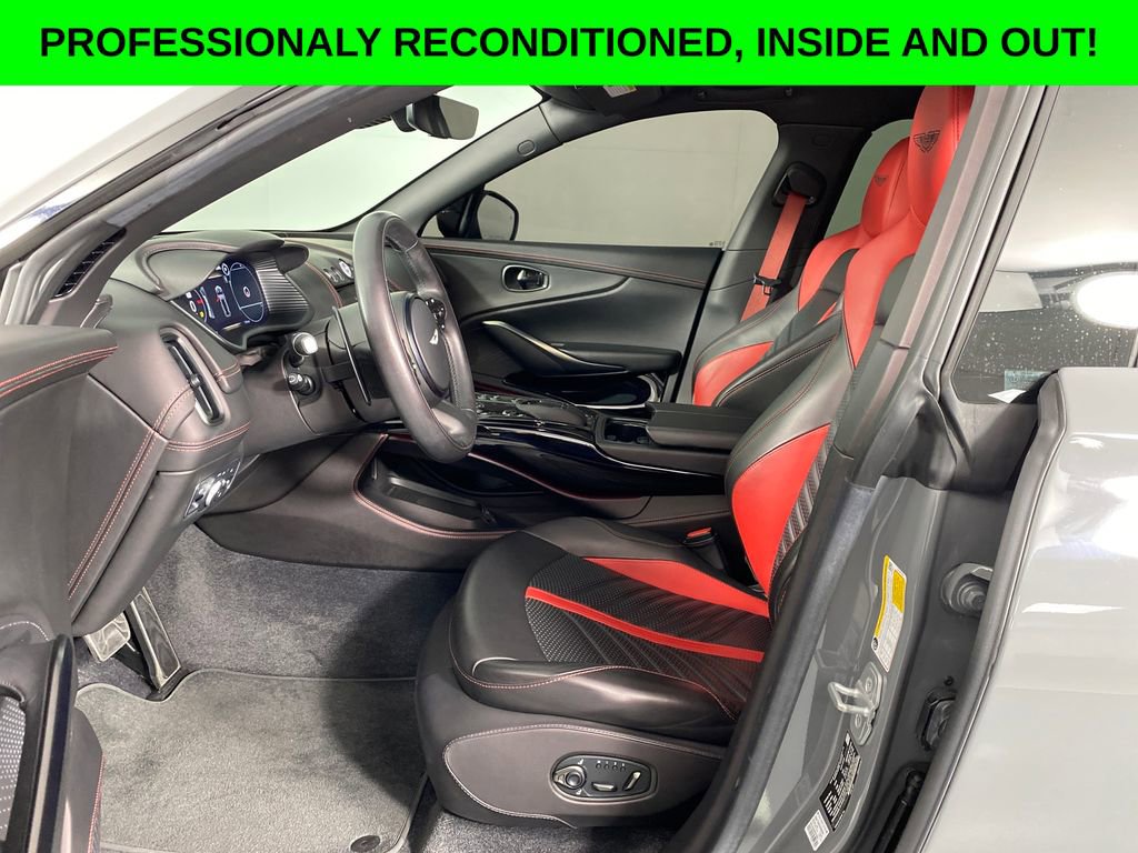 Used 2024 Aston Martin DBX 707 image 7