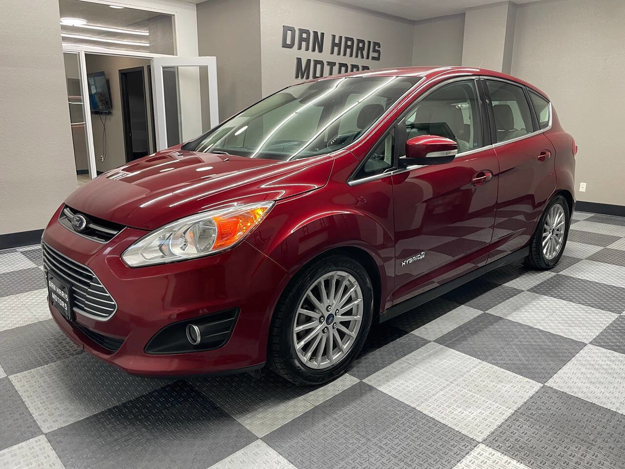 Used 2015 Ford C-MAX SEL w/ Equipment Group 302A FWD image 2