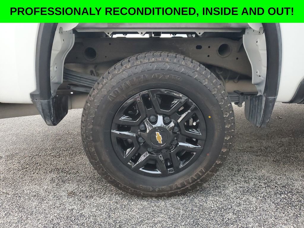 Used 2025 Chevrolet Silverado 2500 LT w/ Convenience Package image 7