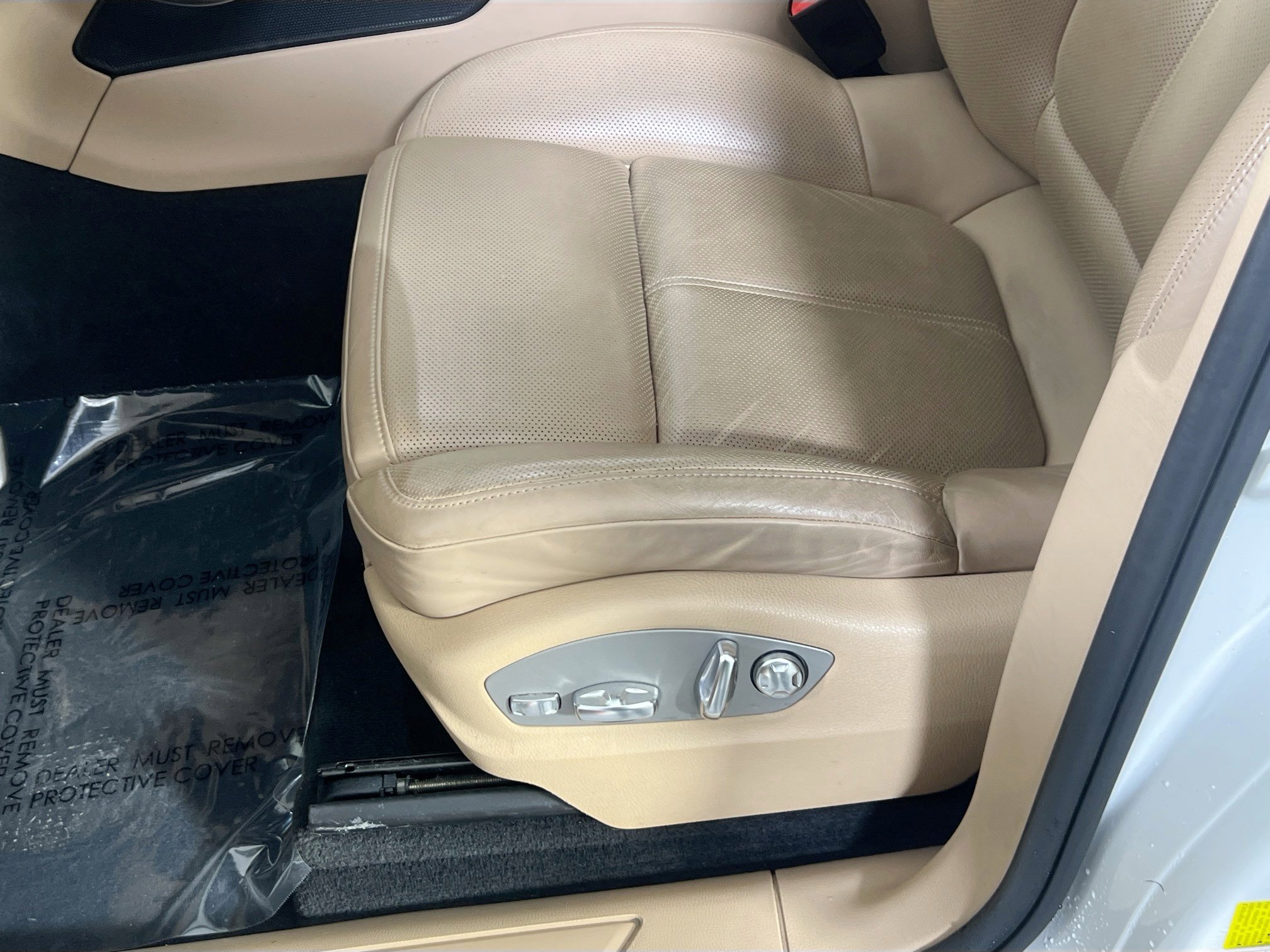 Used 2022 Porsche Macan image 20