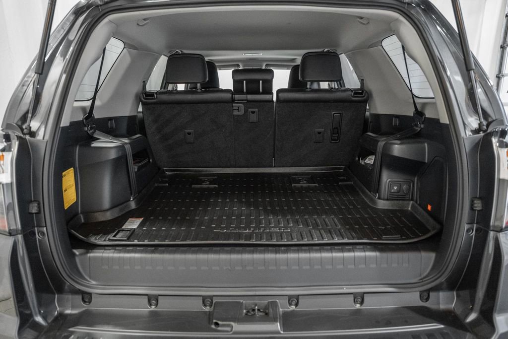 Used 2023 Toyota 4Runner Limited image 8