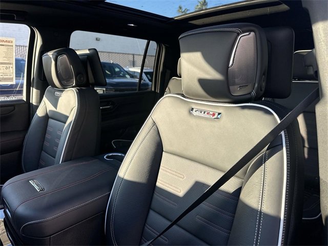 New 2026 GMC Yukon XL AT4 Ultimate image 24