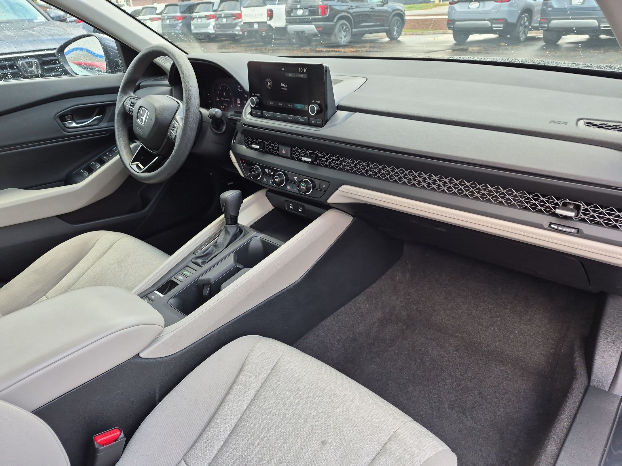 Used 2024 Honda Accord EX image 31