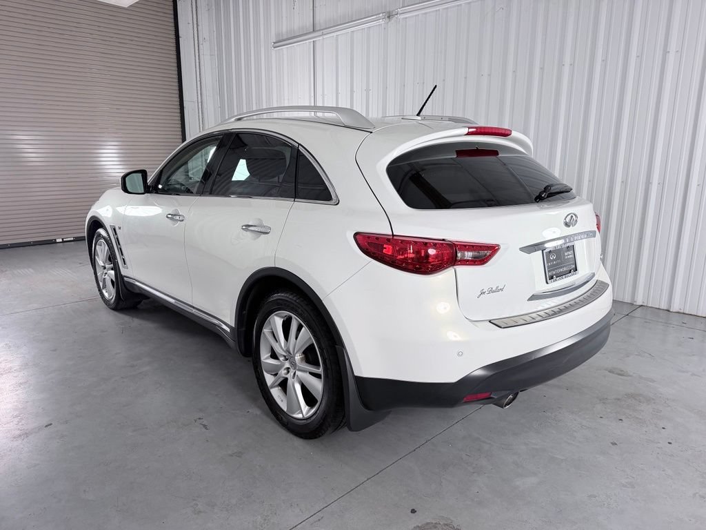 Used 2015 INFINITI QX70 2WD w/ Premium Package image 7