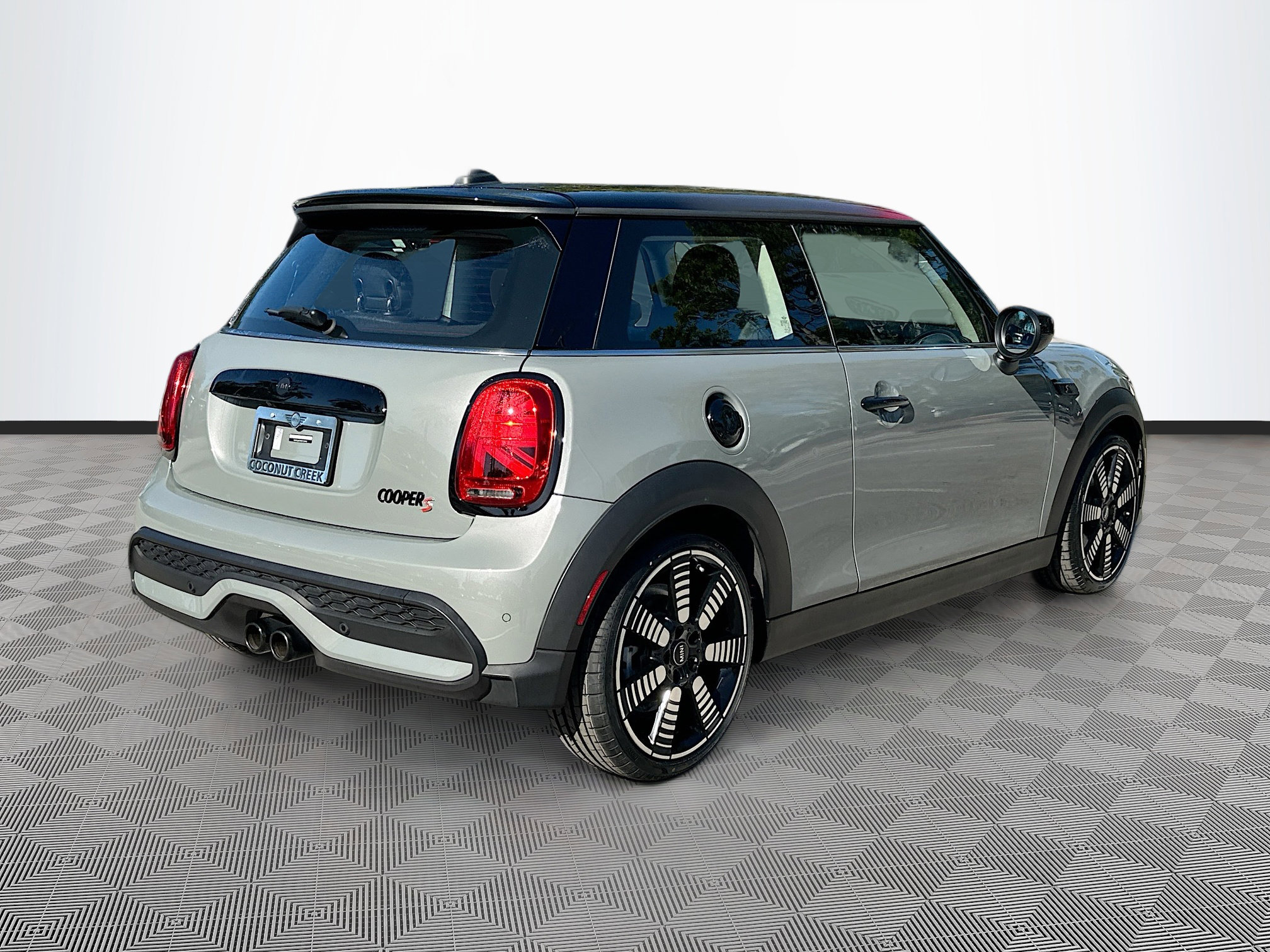 Certified 2023 MINI Cooper S image 7