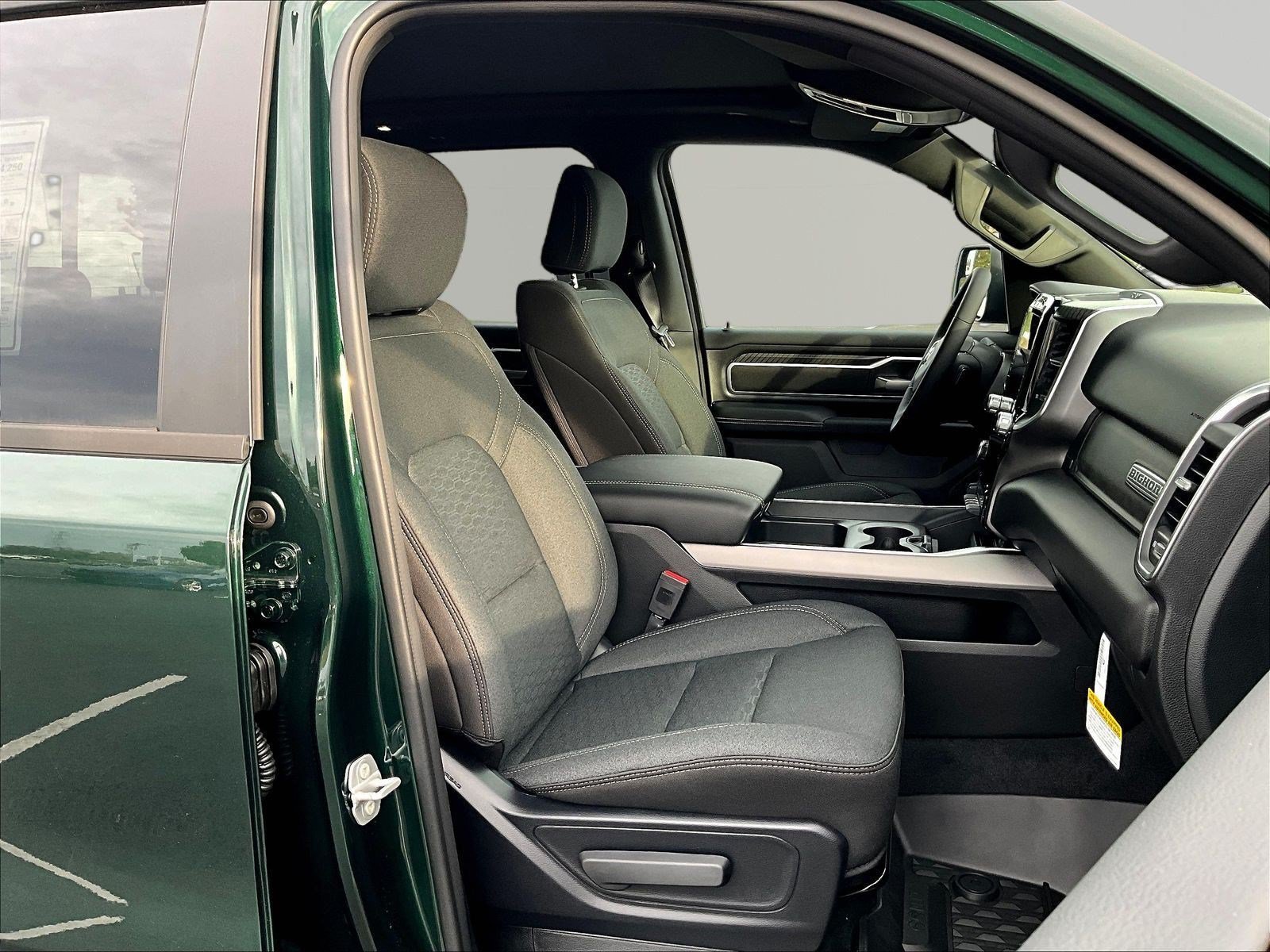 New 2027 RAM 1500 Big Horn AWD/4WD image 10