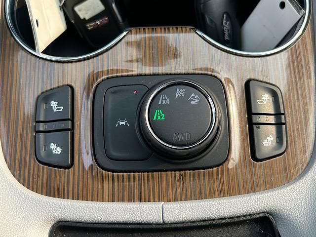 Used 2022 GMC Acadia SLE w/ Driver Convenience Package image 33