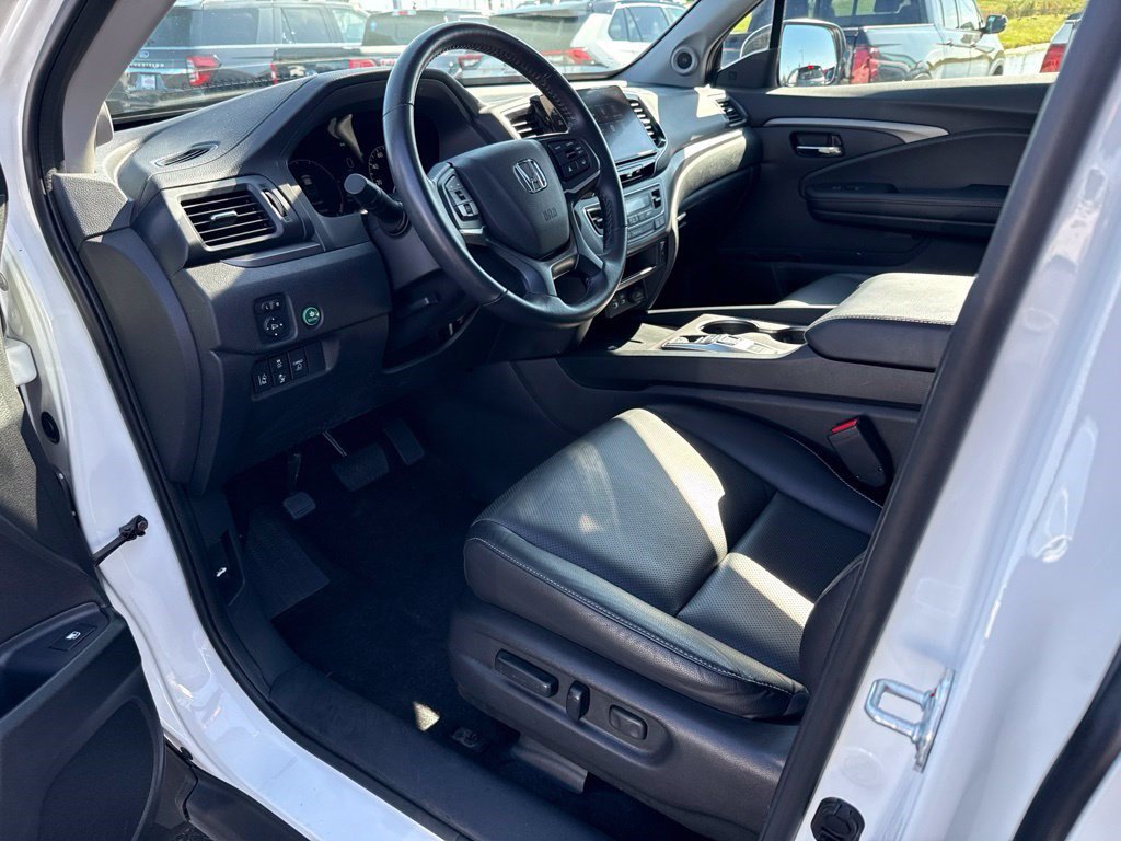 Used 2025 Honda Ridgeline RTL image 19