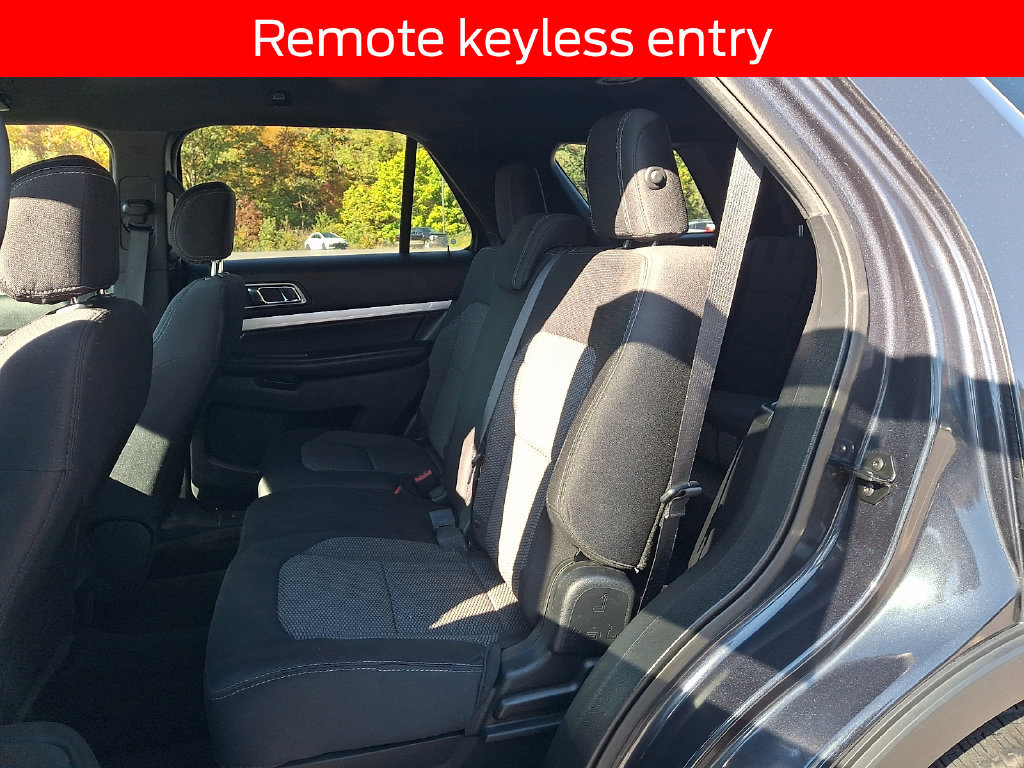 Certified 2017 Ford Explorer XLT AWD/4WD image 10