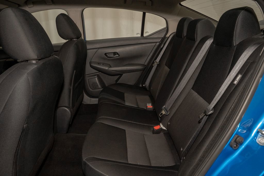 Used 2024 Nissan Sentra SV image 8