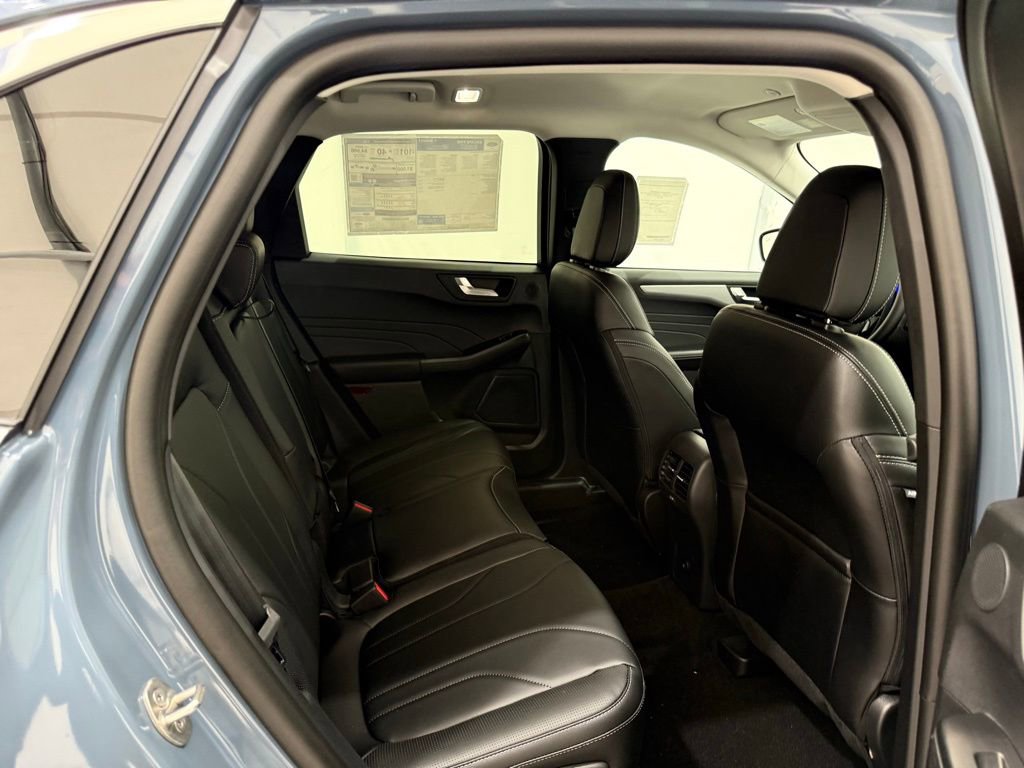 New 2025 Ford Escape SE w/ PHEV Premium Package image 22