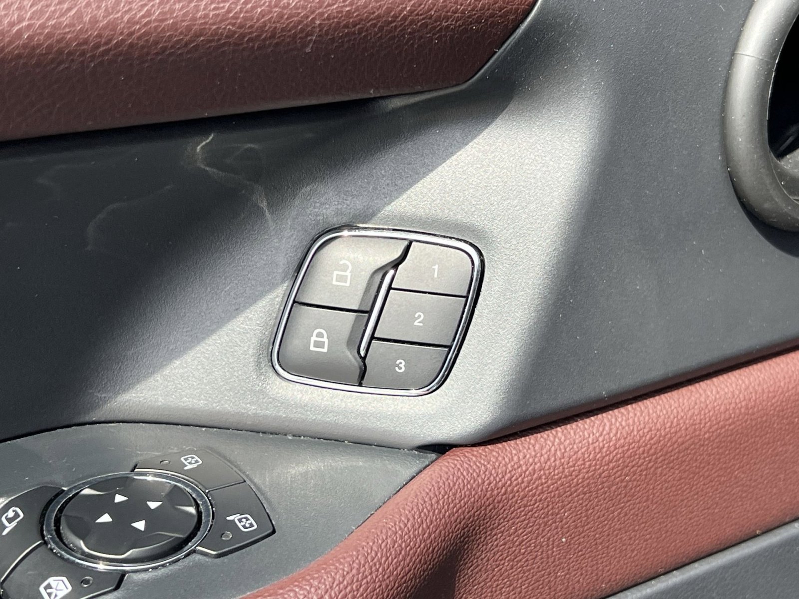 Used 2024 Ford Expedition Max Limited image 29